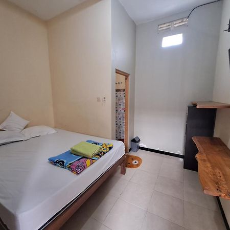 Azza Karimunjawa Hotel Екстериор снимка