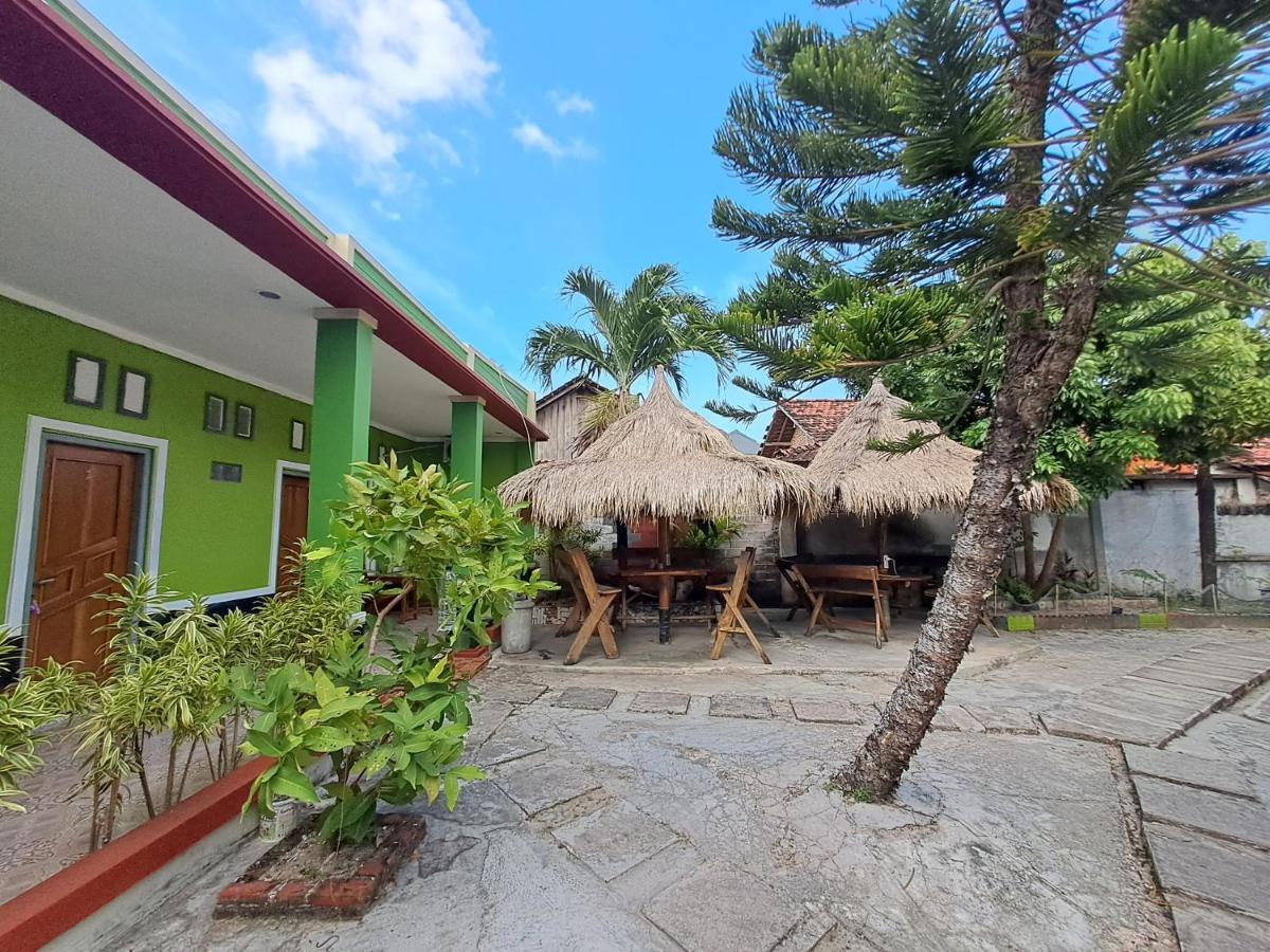 Azza Karimunjawa Hotel Екстериор снимка